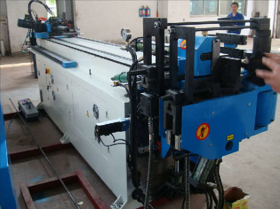 Mesin Lentur Tiub Lurus (GM-SB-38CNC-2A-1S)