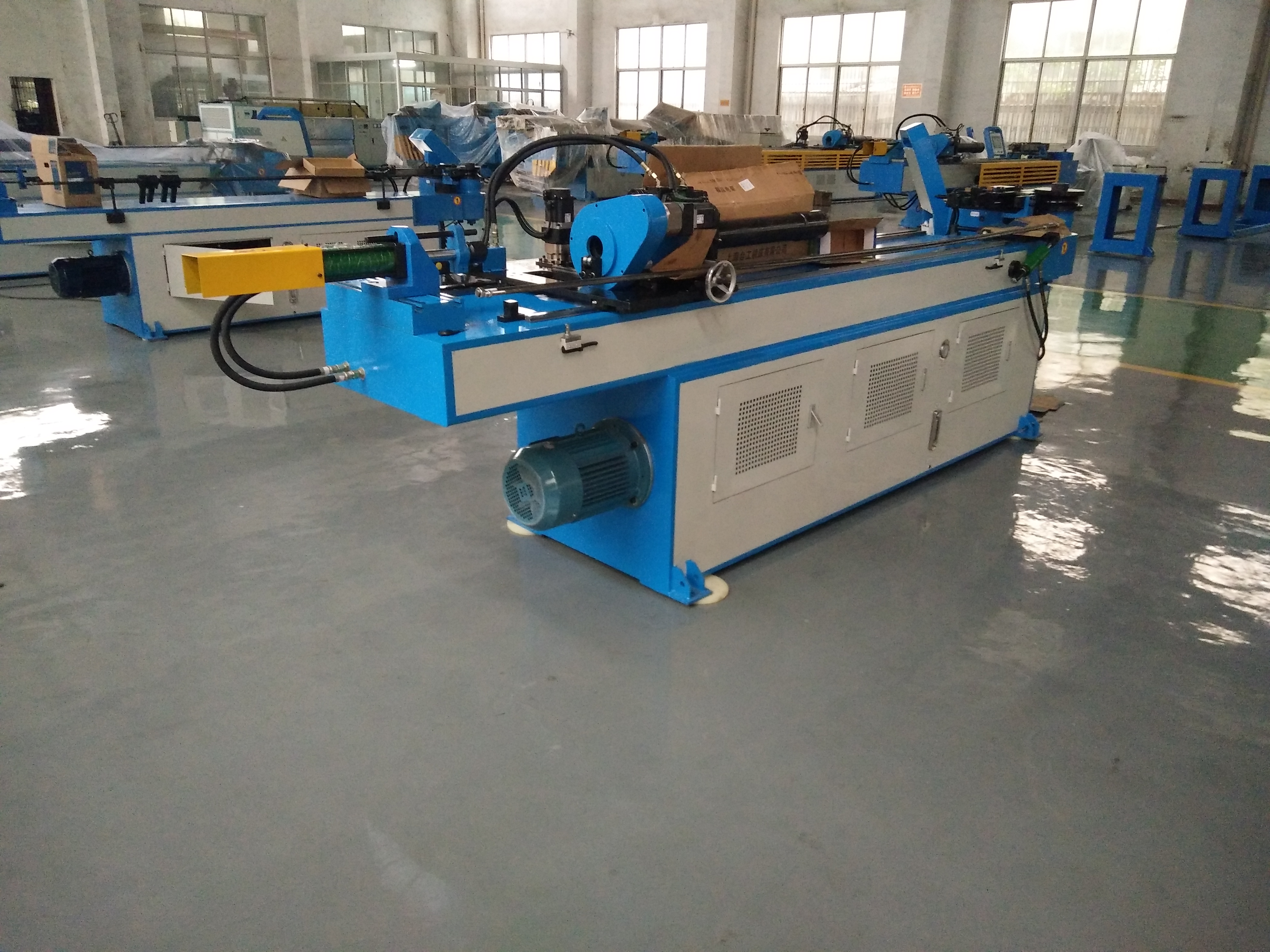lentur paip cnc