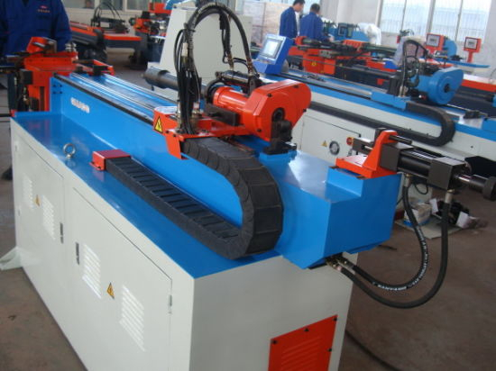 Mesin Lentur Paip dengan 3 Motor Servo (GM-SB-18CNC)